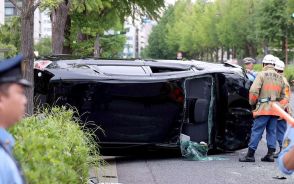 財務省の委託運転手を逮捕　国会議事堂付近で車横転、はねられた男性は死亡