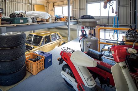 旧車オーナーのガレージ道楽 04【4】スペースの有効活用術！　2階と3階、段違いフロアを設置