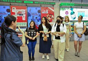 韓国CJオリーブヤング、外国人観光客に「K－ビューティー体験」