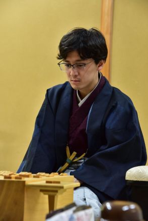 二人で紡いだ最高傑作　伊藤匠七段が藤井叡王に逆転勝利で初戴冠　第９期叡王戦五番勝負第５局