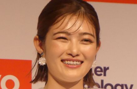 井上咲楽　トレードマークだった太い眉毛を「剃った方がいい」と早くからアドバイスしていた人気芸人とは