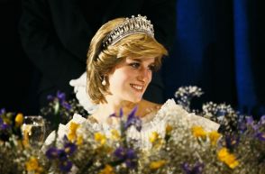 英王室写真家が語る、ダイアナ元妃の象徴的な写真に隠された真実
