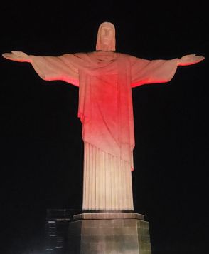 《ブラジル》移民の日をリオでも祝福キリスト像も日本色に