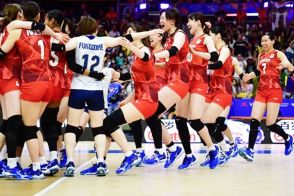 【バレーボール】日本女子がブラジルを撃破！ＶＮＬ初の決勝進出　真鍋監督「勝ってパリ五輪に」