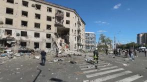ウクライナ北東部ハルキウで3人死亡 「誘導滑空爆弾使われた」ゼレンスキー氏　西側に滞りない支援求める