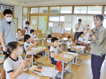 徳之島ってすごい！　沖縄と奄美の講師が出張授業　徳之島の小学校で