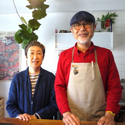 【本屋は生きている】神戸から沖縄を思い続ける専門書店「まめ書房」　見上げれば、限りなく緑に近いブルー