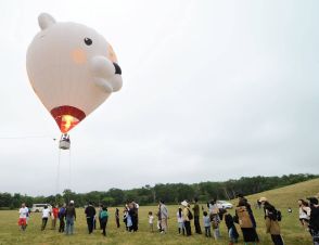 熱気球ふわり　上空から景色一望　札幌市で１００人が体験搭乗