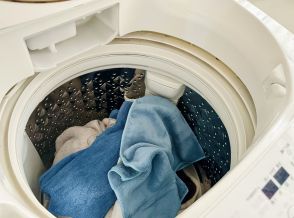 「部屋干しのイヤなにおい」を防ぐ洗濯術。洗剤や柔軟剤を多めに入れるのは逆効果？