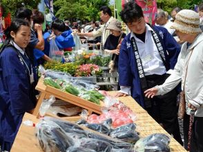 高校生が育てた野菜、格安販売　千葉市のホテルで朝市　開店前から客詰めかけ　農業科ある高校など17団体