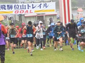 名山の林道駆ける　飛騨位山トレイル　岐阜県高山市