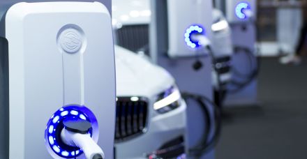 中国、新エネ車の保有台数2000万台突破　充電シェアリング市場も急拡大