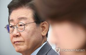 韓国最大野党代表が辞任　再選へ代表選出馬か