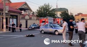ロシア南部ダゲスタンで教会など襲撃、警官１５人と司祭１人死亡