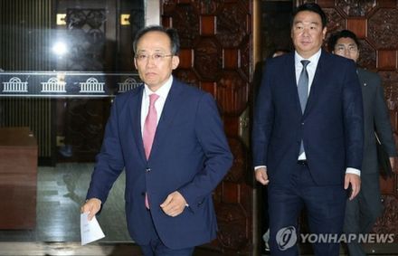 韓国与党　7国会常任委員長の配分受け入れ＝院内代表は辞意表明