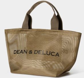 DEAN & DELUCA「メッシュトートバッグ」発売、2024年は“ゴールド”にブラウンの持ち手、海や夏のレジャーシーンにも、Sサイズ・Lサイズを展開