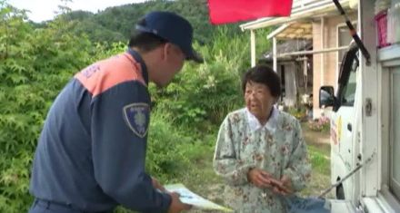 消防と移動販売車がタッグ!高齢者などに熱中症予防の啓発活動…24日は夕方までに熱中症で4人搬送　