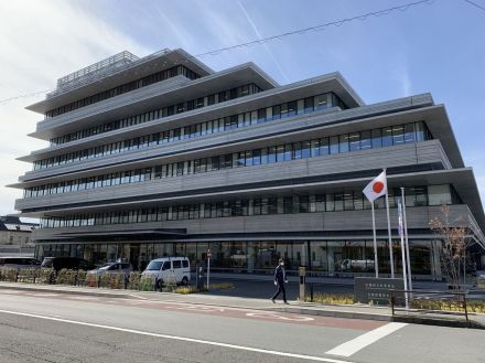 グループで売春斡旋か、大阪の男ら３人逮捕 捜査員が書き込み発見