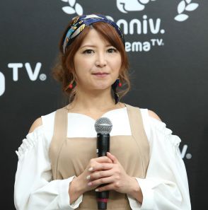 矢口真里、幼少期の “秘蔵ショット”公開。「絶対モテてましたよねー♡」「変わってない！」とファン絶賛