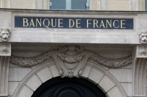 政情不安による市場混乱、仏銀行の流動性に影響なし＝中銀総裁