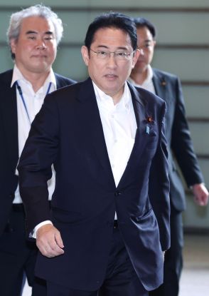 岸田首相への退陣要求噴出　菅氏言及、影響拡大も　自民