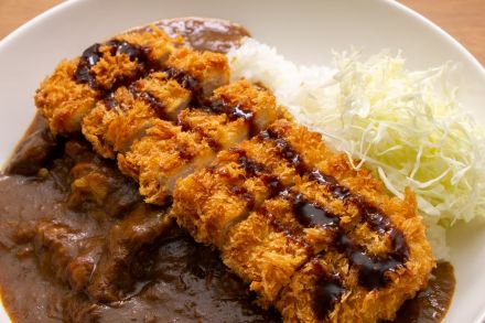 「京都府で人気のカツカレー」ランキング！　2位は嵯峨嵐山駅＆トロッコ嵯峨駅からすぐ近くにある「嵐山カレー」、1位は？【2024年6月版】