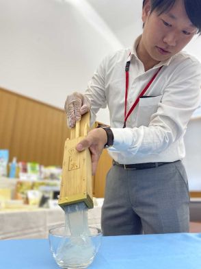 蜜豆に水ようかん…夏の涼味、支えるのは横浜港　寒天輸入２４年連続トップ