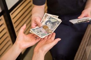 飲食店でよく耳にする「1200円ちょうど、お預かりします」どこが間違い？【ビジネスマナー常識チェック】