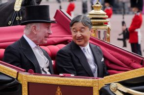 両陛下、英国の歓迎式典に出席 日本ゆかりの品を前に「ワンダフル」