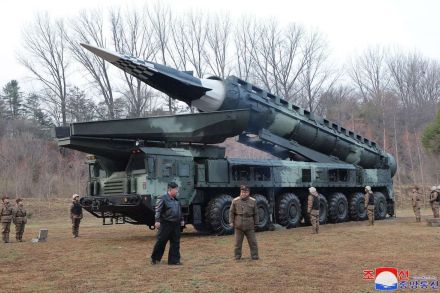 北の弾道ミサイルは２００キロ超飛翔　韓国軍消息筋「極超音速の実験に失敗」