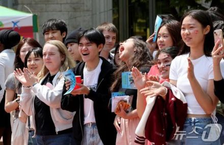 韓国・外国人留学生も「ソウルに一極集中」