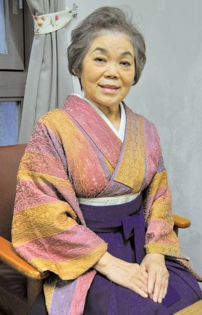 島唄は「気慰め」　第43回奄美民謡大賞受賞の上原京子さん