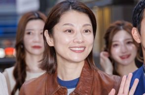 小池栄子、桑田佳祐のメッセージに感激　MV出演を回顧「真っ赤な水着で出演させていただいた」