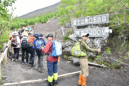 富士山富士宮口5～6合目登山道、冬季閉鎖解除　6合目から山頂までは引き続き閉鎖