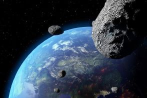 2つの巨大小惑星が地球に「接近」中、1つは28日早朝に最接近