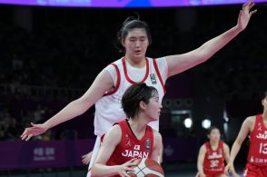 「まさに『動く万里の長城』だ」220センチの“傑物”が日本を圧倒！ 中国女子バスケの超新星に母国メディアも衝撃