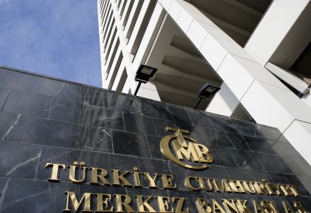 トルコ中銀、金利50％に据え置き　予想通り　インフレリスク注視継続