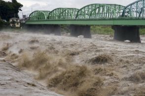 日本で「1日の雨量」が過去最高だった日は「梅雨」と「秋雨」どっち？　正解者6割のアンケート結果を見る