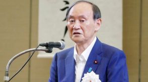 岸田氏不出馬を前提に「総裁選での党再生」を主張、菅義偉前首相がここにきて「岸田降ろし」に邁進する深い事情