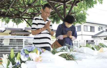 「忘れない」松本サリン30年　献花台で多くの人が祈り　長野県松本市