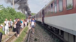 列車とバスが衝突、６人死亡　スロバキア