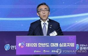 韓国外相　韓米日協力は「必須」＝「韓日関係の安定が課題」