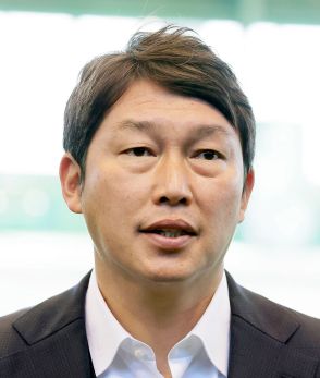 【広島】新井監督「本人も不本意だったと思う」　レイノルズ退団　キャンプ中に発症の左肩痛が完治せず