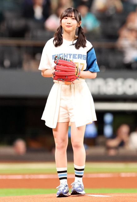 【日本ハム】日向坂46の藤嶌果歩がファーストピッチ　試合中にはきつねダンス予定！