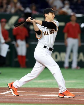 山田裕貴、始球式で豪快な空振り見せた「自分が見たかった景色」父・和利氏は元プロ野球選手