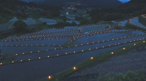 シャッター音が鳴り響く！棚田に広がる約1000個のろうそくの灯りにうっとり…岐阜県・恵那市の「田の神様灯祭り」