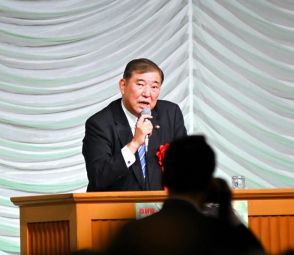 石破氏、自民党総裁選の出馬明言せず　党員人気が高い北海道で講演