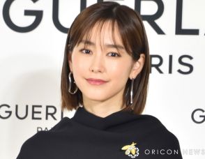 桐谷美玲、表情異なる4枚のオフショットに反響「美しいの天才」「子育て中を言い訳にしてたら駄目だな」