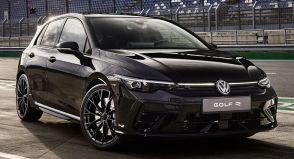 VW ゴルフR 改良新型に「ブラックエディション」を設定…Rパフォーマンスパッケージ 標準装備