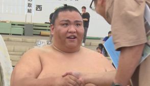 御嶽海の地元で出羽海部屋「合宿」　一般公開に1000人来場　子どもたちと交流も　ファンの掛け声受けて、御嶽海が優勝宣言？　次は思い出の名古屋場所　